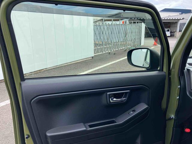 タフトＧターボ　ダーククロムベンチャー　ワンオーナー走行距離無制限１２ヶ月保証付き　禁煙　衝突軽減ブレーキ　車線逸脱警告　前席シートヒーター　安全ボディ　ＬＥＤライト　ムーンルーフ　アイドリングストップ機能　セキュリティ　オートクルーズ　ターボエンジン（大分県）の中古車
