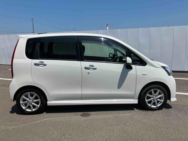 ムーヴＬ　ＶＳスマートセレクションＳＮアウトレット車　外装現状渡し　３か月以内または３，０００ｋｍまで保証付き　ナビゲーション搭載　アイドリングストップ車　プッシュスタートボタン（大分県）の中古車