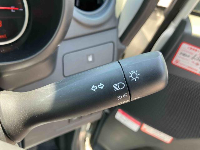 ムーヴＬ　ＶＳスマートセレクションＳＮアウトレット車　外装現状渡し　３か月以内または３，０００ｋｍまで保証付き　ナビゲーション搭載　アイドリングストップ車　プッシュスタートボタン（大分県）の中古車