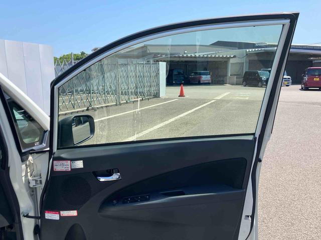 ムーヴＬ　ＶＳスマートセレクションＳＮアウトレット車　外装現状渡し　３か月以内または３，０００ｋｍまで保証付き　ナビゲーション搭載　アイドリングストップ車　プッシュスタートボタン（大分県）の中古車