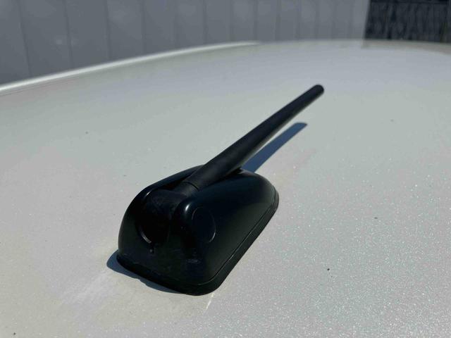 ムーヴＬ　ＶＳスマートセレクションＳＮアウトレット車　外装現状渡し　３か月以内または３，０００ｋｍまで保証付き　ナビゲーション搭載　アイドリングストップ車　プッシュスタートボタン（大分県）の中古車
