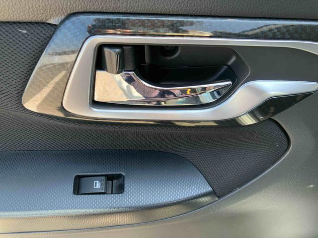 ムーヴカスタム　Ｘリミテッド　ＳＡIII走行距離無制限１２ヶ月保証付き　禁煙　オートＬＥＤ　ＢＴオーディオ　ＬＥＤ　ＵＳＢ接続　シートヒーター　横滑り防止機能　ＤＶＤ再生　アルミ　スマートキー　Ａライト　Ｂカメラ　エコアイドル　ナビ　ＡＢＳ（大分県）の中古車