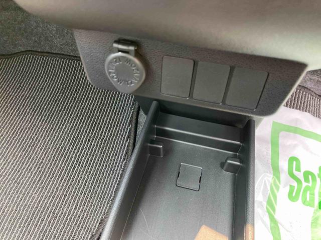 ミライースＸ　ＳＡIII　ワンオーナー走行距離無制限１２ヶ月保証付き　オーディオなし　バックカメラ付き　コーナーセンサー搭載　アイドリングストップ車　オートライト　オートハイビーム（大分県）の中古車