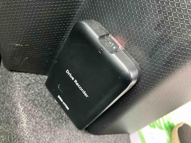 タントＸセレクション走行距離無制限１２ヶ月保証付き　ハイビームアシスト　カーナビ　レーンキープ　Ｂｌｕｅｔｏｏｔｈ対応　誤発進抑制機能　禁煙　ＵＳＢ接続　ＬＥＤヘッド　ＥＴＣ車載器　シートヒータ　盗難防止システム　ＤＶＤ（大分県）の中古車