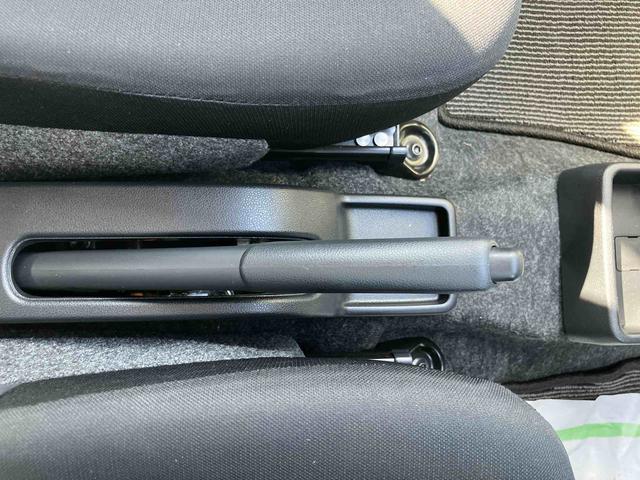 ミライースＧ　リミテッドＳＡIII走行距離無制限１２ヶ月保証付き　ナビゲーション搭載　バックカメラ付き　コーナーセンサー搭載　アイドリングストップ車　オートライト　オートハイビーム（大分県）の中古車