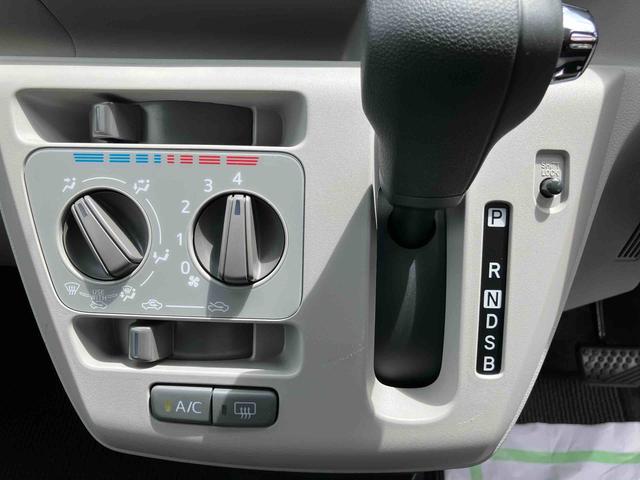 ミライースＸ　ＳＡIII　ワンオーナー走行距離無制限１２ヶ月保証付き　オーディオなし　バックカメラ付き　コーナーセンサー搭載　アイドリングストップ車　オートライト　オートハイビーム（大分県）の中古車