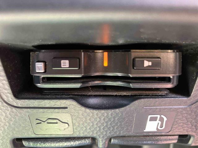 トールカスタムＧ　リミテッド　ＳＡIII　ワンオーナー走行距離無制限１２ヶ月保証付き　オートマチックハイビーム　ＢＴ　両側自動ドア　ＵＳＢ　ＬＥＤ　ＤＶＤ再生　盗難防止装置　ＥＴＣ　禁煙車　ナビ　ドラレコ　キーレス　スマートキー　エコアイドル　点検記録簿（大分県）の中古車