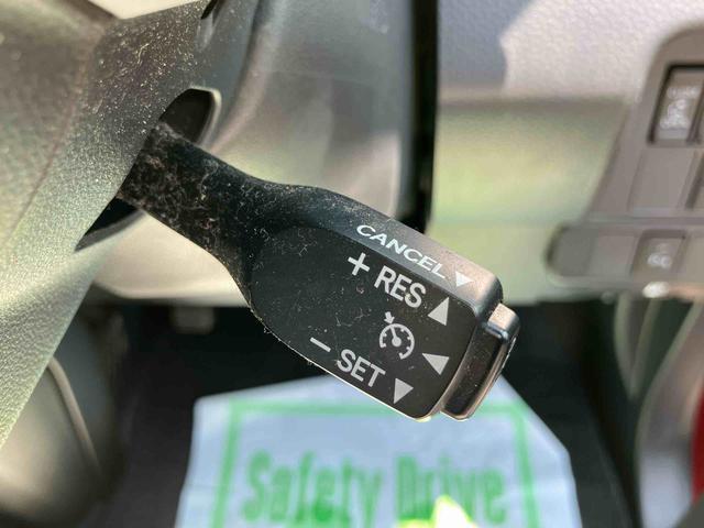 トールカスタムＧ　リミテッド　ＳＡIII　ワンオーナー走行距離無制限１２ヶ月保証付き　オートマチックハイビーム　ＢＴ　両側自動ドア　ＵＳＢ　ＬＥＤ　ＤＶＤ再生　盗難防止装置　ＥＴＣ　禁煙車　ナビ　ドラレコ　キーレス　スマートキー　エコアイドル　点検記録簿（大分県）の中古車