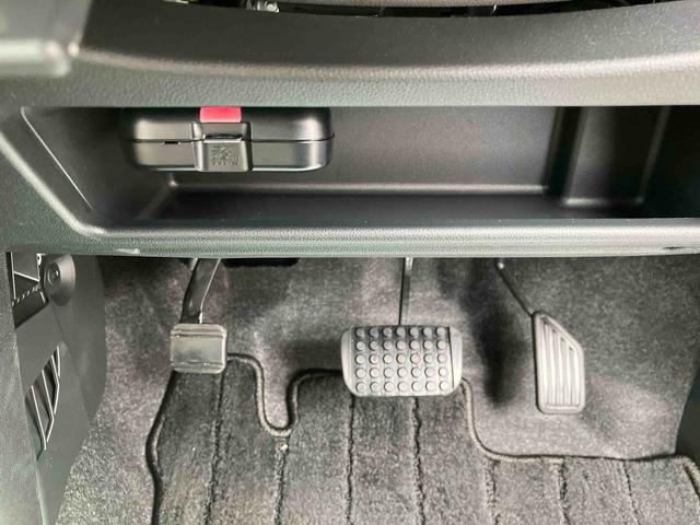 ムーヴキャンバスGメイクアップVS SAIII走行距離無制限12ヶ月保証付き 踏み間違え防止 リアカメラ ブルートゥースオーディオ 横滑り防止機能 カーナビ 禁煙 AHB DVD シートヒータ キーフリーシステム メモリーナビ USB接続 ABS(大分県)の中古車