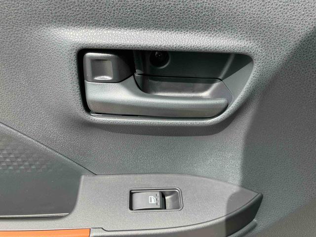 タントファンクロス　ワンオーナー走行距離無制限１２ヶ月保証付き　ブルートゥース　シートＨ　誤発進抑制装置　ワンオーナー車　ＡＨＢ　両側パワースライドドア　バックモニタ−　ＵＳＢ　ＬＥＤライト　車線逸脱警報　キーレスキー　セキュリティ（大分県）の中古車