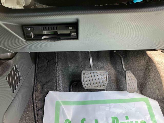 ロッキーG走行距離無制限12ヶ月保証付き アイストップ 追従走行 車線逸脱警告 ブルートゥース ETC車載器 イモビ USB タ−ボ 整備記録簿 誤発進抑制機能 AUTOライト オートマチックハイビーム ナビ(大分県)の中古車
