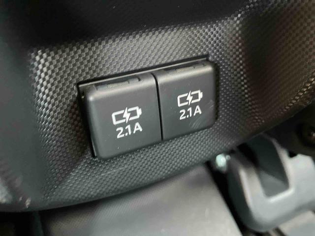 ロッキーG走行距離無制限12ヶ月保証付き アイストップ 追従走行 車線逸脱警告 ブルートゥース ETC車載器 イモビ USB タ−ボ 整備記録簿 誤発進抑制機能 AUTOライト オートマチックハイビーム ナビ(大分県)の中古車