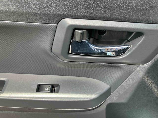 ミライースＸ　ＳＡIII　ワンオーナー走行距離無制限１２ヶ月保証付き　オーディオなし　バックカメラ付き　コーナーセンサー搭載　アイドリングストップ車　オートライト　オートハイビーム（大分県）の中古車