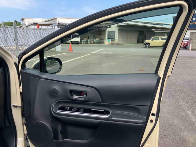 アクアクロスオーバー　グラム走行距離無制限１２ヶ月保証付き　Ａライト　ブルートゥースオーディオ　ＵＳＢ　セキュリティアラーム　点検記録簿　ナビ　ＡＨＢ　ＤＶＤ再生　メモリーナビ　ＥＴＣ　ドラレコ　アルミ　キーレス　ＡＢＳ（大分県）の中古車