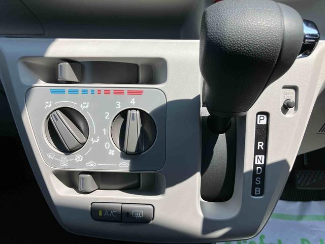 ミライースＸ　ＳＡIII　ワンオーナー走行距離無制限１２ヶ月保証付き　盗難防止アラーム　衝突回避支援ブレーキ機能　レーンキープアシスト　運転席助手席エアバック　Ｂカメ　横滑防止　点検記録簿付　１オーナー　ＬＥＤライト　オートハイビーム（大分県）の中古車