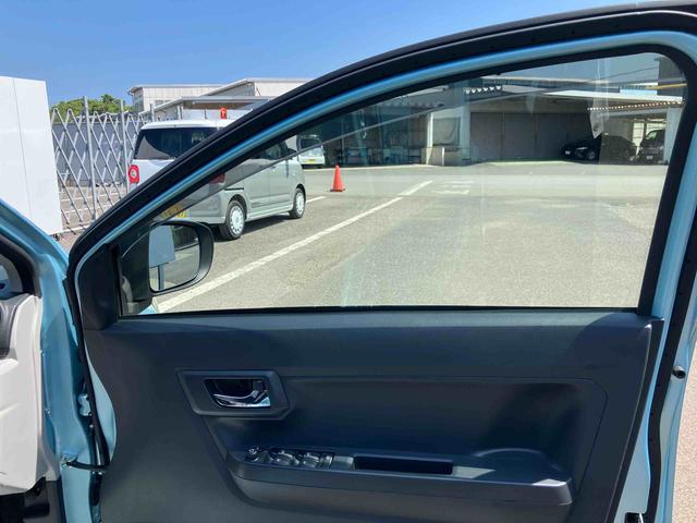 ミライースＸ　ＳＡIII　ワンオーナー走行距離無制限１２ヶ月保証付き　盗難防止アラーム　衝突回避支援ブレーキ機能　レーンキープアシスト　運転席助手席エアバック　Ｂカメ　横滑防止　点検記録簿付　１オーナー　ＬＥＤライト　オートハイビーム（大分県）の中古車