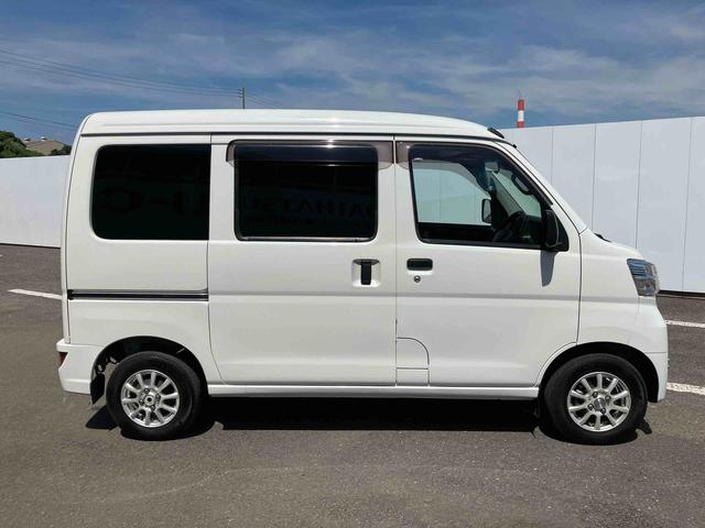 ハイゼットカーゴデラックスＳＡIII走行距離無制限１２ヶ月保証付き　４ｗｄ　ダブルエアバック　点検記録簿　エコアイドル　エアバック　禁煙　ＡＢＳ　スライドドア　セキュリティアラーム　ブレーキサポート（大分県）の中古車