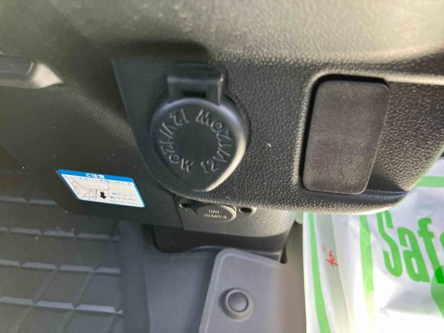 ハイゼットカーゴデラックスＳＡIII走行距離無制限１２ヶ月保証付き　４ｗｄ　ダブルエアバック　点検記録簿　エコアイドル　エアバック　禁煙　ＡＢＳ　スライドドア　セキュリティアラーム　ブレーキサポート（大分県）の中古車