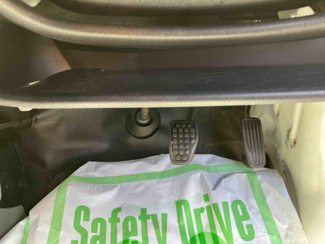ハイゼットカーゴデラックスＳＡIII走行距離無制限１２ヶ月保証付き　４ｗｄ　ダブルエアバック　点検記録簿　エコアイドル　エアバック　禁煙　ＡＢＳ　スライドドア　セキュリティアラーム　ブレーキサポート（大分県）の中古車