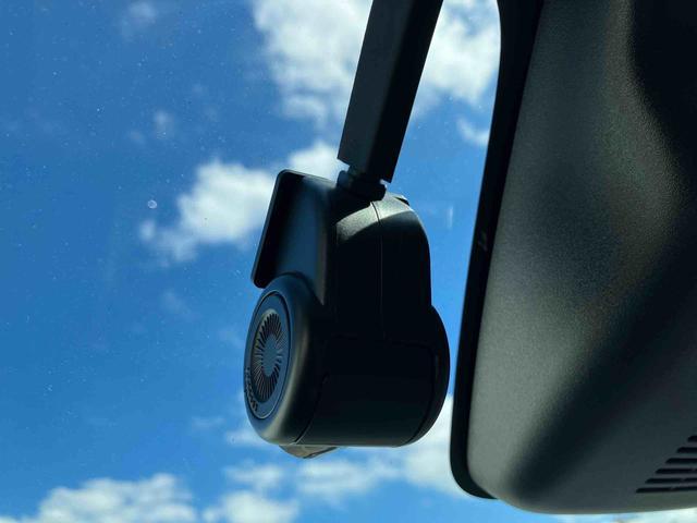 ロッキーG走行距離無制限12ヶ月保証付き アイストップ 追従走行 車線逸脱警告 ブルートゥース ETC車載器 イモビ USB タ−ボ 整備記録簿 誤発進抑制機能 AUTOライト オートマチックハイビーム ナビ(大分県)の中古車