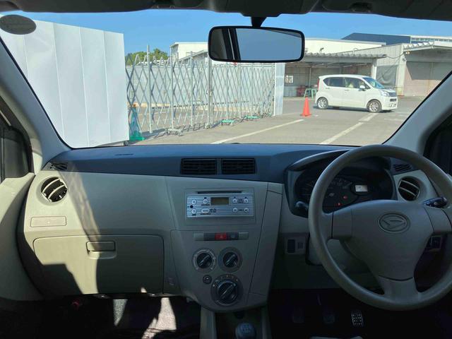 ミラＸスペシャル走行距離無制限１２ヶ月保証付き　ＣＤチューナー搭載　ミッション車　禁煙　ダブルエアバック　取説記録簿　ＡＢＳ　エアーバッグ（大分県）の中古車