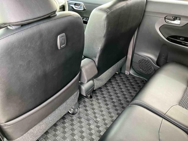 ムーヴカスタム　ＲＳ　ハイパーリミテッドＳＡIII走行距離無制限１２ヶ月保証付き　Ｂｌｕｅｔｏｏｔｈオーディオ　禁煙　Ｂカメラ　ＥＳＣ　運転席シートヒーター　オートハイビーム　セキュリティアラーム　キーフリーシステム　ＵＳＢ　アイドリングストップ（大分県）の中古車