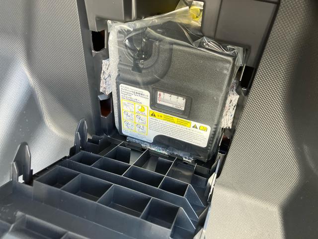 ロッキーG走行距離無制限12ヶ月保証付き アイストップ 追従走行 車線逸脱警告 ブルートゥース ETC車載器 イモビ USB タ−ボ 整備記録簿 誤発進抑制機能 AUTOライト オートマチックハイビーム ナビ(大分県)の中古車