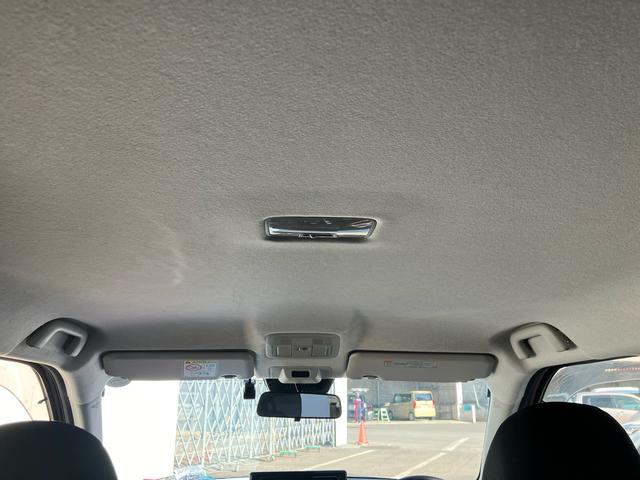 ロッキーG走行距離無制限12ヶ月保証付き アイストップ 追従走行 車線逸脱警告 ブルートゥース ETC車載器 イモビ USB タ−ボ 整備記録簿 誤発進抑制機能 AUTOライト オートマチックハイビーム ナビ(大分県)の中古車