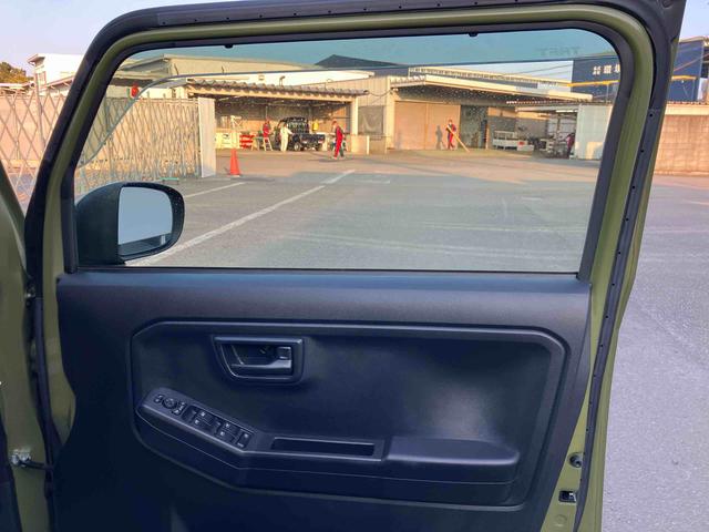 タフトＸ走行距離無制限１２ヶ月保証付き　ＢＴオーディオ　ハイビームアシスト　禁煙　安全ボディ　キーフリー　記録簿　レーンキープ　ＤＶＤ再生　ナビ　メモリナビ　ＬＥＤヘッドライト　ガラスルーフ　スマートキ−（大分県）の中古車