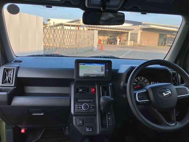 タフトＸ走行距離無制限１２ヶ月保証付き　ＢＴオーディオ　ハイビームアシスト　禁煙　安全ボディ　キーフリー　記録簿　レーンキープ　ＤＶＤ再生　ナビ　メモリナビ　ＬＥＤヘッドライト　ガラスルーフ　スマートキ−（大分県）の中古車