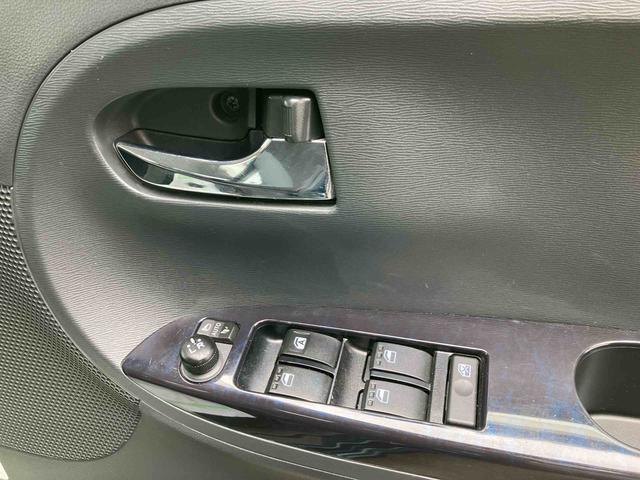 タントカスタムＲＳ　トップエディションＶＳ　ＳＡIII走行距離無制限１２ヶ月保証付き　Ｒカメラ　Ｂｌｕｅｔｏｏｔｈオーディオ　両側オートスライドドア　禁煙　レーンアシスト　シートヒータ　オートハイビーム　記録簿　タ−ボ　メモリーナビ　ＤＶＤ　ＵＳＢ　ナビ（大分県）の中古車