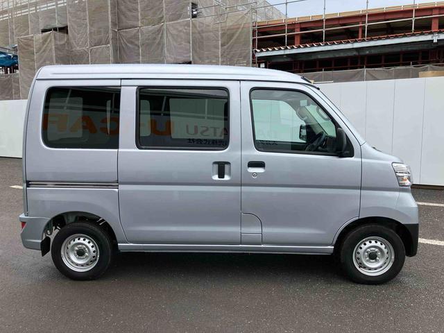 ハイゼットカーゴDX SAIII走行距離無制限12ヶ月保証付き 車線逸脱防止 横滑防止装置 両側スライド 記録簿あり デュアルエアバッグ エコアイドル セキュリティ オートマチックハイビーム 禁煙車 オートライト 運転席エアバッグ(大分県)の中古車