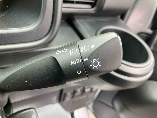 ハイゼットカーゴDX SAIII走行距離無制限12ヶ月保証付き 車線逸脱防止 横滑防止装置 両側スライド 記録簿あり デュアルエアバッグ エコアイドル セキュリティ オートマチックハイビーム 禁煙車 オートライト 運転席エアバッグ(大分県)の中古車