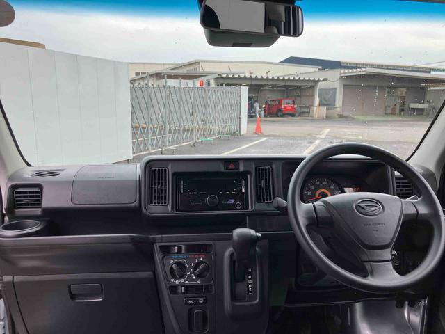 ハイゼットカーゴDX SAIII走行距離無制限12ヶ月保証付き 車線逸脱防止 横滑防止装置 両側スライド 記録簿あり デュアルエアバッグ エコアイドル セキュリティ オートマチックハイビーム 禁煙車 オートライト 運転席エアバッグ(大分県)の中古車