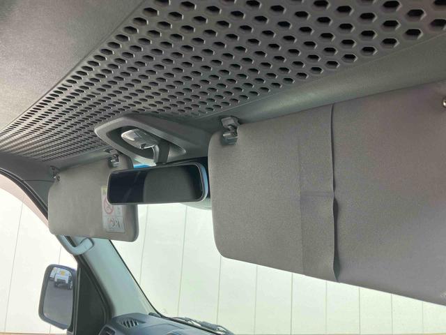 ハイゼットカーゴスペシャルＳＡIII走行距離無制限１２ヶ月保証付き　禁煙　アイドルストップ　左右スライドドア　Ｗエアバック　ＡＢＳ付き　盗難防止システム　オートライト　ナビ　エアバック　パワステ　エアコン付　点検記録簿　横滑り防止装置（大分県）の中古車