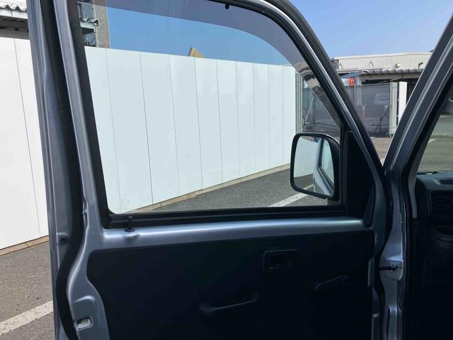 ハイゼットカーゴスペシャルＳＡIII走行距離無制限１２ヶ月保証付き　禁煙　アイドルストップ　左右スライドドア　Ｗエアバック　ＡＢＳ付き　盗難防止システム　オートライト　ナビ　エアバック　パワステ　エアコン付　点検記録簿　横滑り防止装置（大分県）の中古車