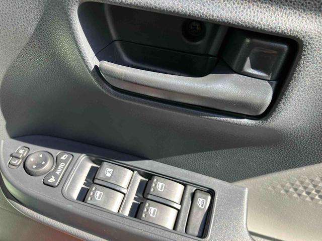タントＸ　ワンオーナー走行距離無制限１２ヶ月保証付き　アイドリングストップ車　ブレーキサポート　スマートキーシステム　禁煙　ＬＥＤライト　キーレスキー　Ｂカメラ　車線逸脱警報　オートハイビーム　片側電動両側スライドドア（大分県）の中古車