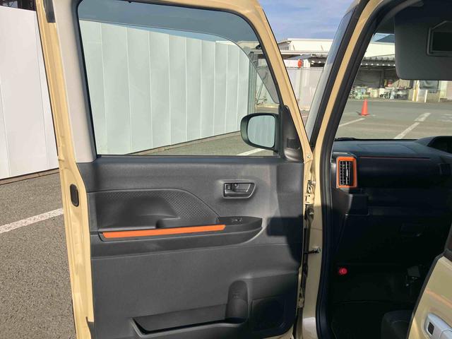 タントファンクロス ワンオーナー走行距離無制限12ヶ月保証付き 衝突軽減システム 両側オートドア シートヒータ 禁煙車 ワンオーナー オートLED レーンキープアシスト Bカメラ LEDヘットライト キーレスエントリー スマートキ−(大分県)の中古車