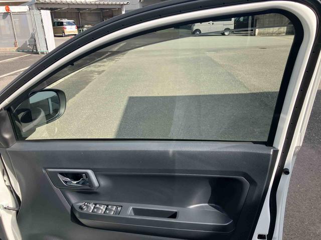 ミライースＸ　ＳＡIII　ワンオーナー走行距離無制限１２ヶ月保証付き　盗難防止アラーム　衝突回避支援ブレーキ機能　レーンキープアシスト　運転席助手席エアバック　Ｂカメ　横滑防止　点検記録簿付　１オーナー　ＬＥＤライト　オートハイビーム（大分県）の中古車