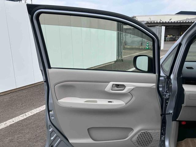 ムーヴＬ　ＳＡIII走行距離無制限１２ヶ月保証付き　ｂｌｕｅｔｏｏｔｈ　ＵＳＢ入力　ＡＵＴＯライト　カーナビ　車線逸脱　ＶＳＣ　ｉ−ＳＴＯＰ　盗難防止　キーレスエントリーシステム　Ｗエアバッグ　メンテナンスノート　ＥＴＣ（大分県）の中古車