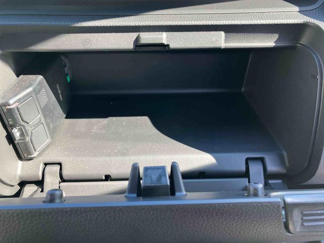 N−BOXカスタムLターボ走行距離無制限12ヶ月保証付き ナビ付 衝突軽減ブレーキサポート LEDヘッドライ ブルートゥース オートマチックハイビーム アルミ 禁煙 アイドリングS ターボエンジン AUX エアバック USB(大分県)の中古車