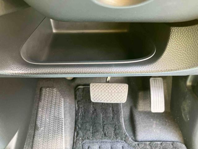 N−BOXカスタムLターボ走行距離無制限12ヶ月保証付き ナビ付 衝突軽減ブレーキサポート LEDヘッドライ ブルートゥース オートマチックハイビーム アルミ 禁煙 アイドリングS ターボエンジン AUX エアバック USB(大分県)の中古車
