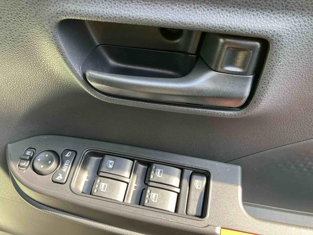 タントファンクロス　ワンオーナー走行距離無制限１２ヶ月保証付き　衝突軽減システム　両側オートドア　シートヒータ　禁煙車　ワンオーナー　オートＬＥＤ　レーンキープアシスト　Ｂカメラ　ＬＥＤヘットライト　キーレスエントリー　スマートキ−（大分県）の中古車