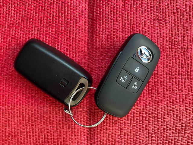 タントファンクロス　ワンオーナー走行距離無制限１２ヶ月保証付き　衝突軽減システム　両側オートドア　シートヒータ　禁煙車　ワンオーナー　オートＬＥＤ　レーンキープアシスト　Ｂカメラ　ＬＥＤヘットライト　キーレスエントリー　スマートキ−（大分県）の中古車