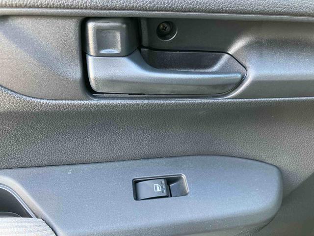 ムーヴＸ　ワンオーナー走行距離無制限１２ヶ月保証付き　ディスプレイオーディオ　バックカメラ　ステアリングスイッチ　オートライト　オートハイビーム　オートエアコン　アイドリングストップ車　両側スライドドア（大分県）の中古車