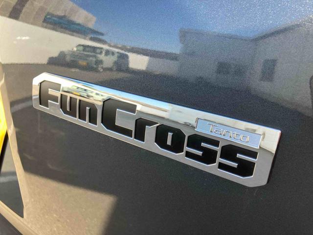 タントファンクロスターボ ワンオーナー走行距離無制限12ヶ月保証付き LEDランプ シートヒータ 衝突軽減ブレーキ USB Rカメラ スマートキ 禁煙 i−stop 車線逸脱警報 1オーナー 盗難警報装置 オートライト アルミ キーフリー(大分県)の中古車