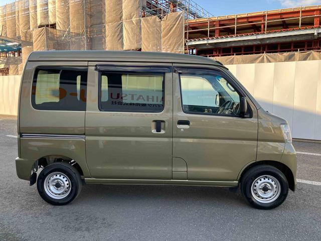 ハイゼットカーゴデラックスリミテッド走行距離無制限１２ヶ月保証付き　エアバッグ　禁煙車　助手席エアバック　ＡＢＳ　記録簿　両側スライドドア　盗難防止（大分県）の中古車