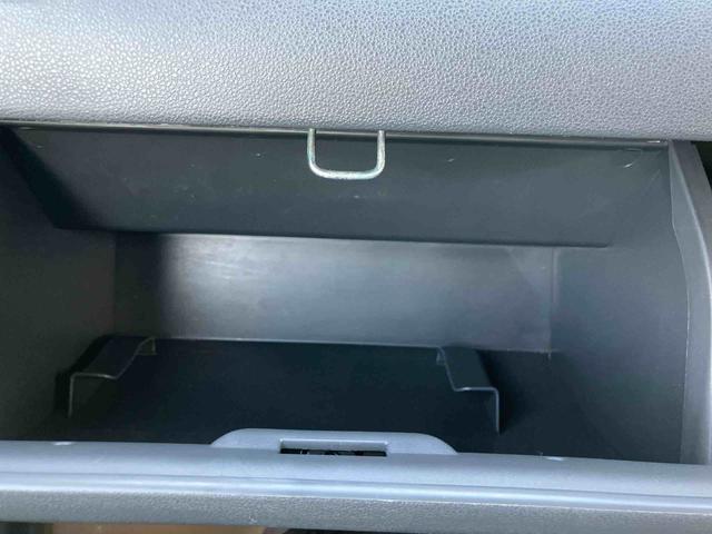 ハイゼットカーゴデラックスリミテッド走行距離無制限１２ヶ月保証付き　エアバッグ　禁煙車　助手席エアバック　ＡＢＳ　記録簿　両側スライドドア　盗難防止（大分県）の中古車