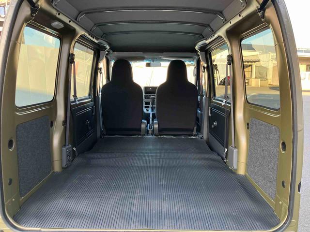 ハイゼットカーゴデラックスリミテッド走行距離無制限１２ヶ月保証付き　エアバッグ　禁煙車　助手席エアバック　ＡＢＳ　記録簿　両側スライドドア　盗難防止（大分県）の中古車