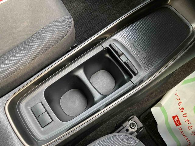 アクアＺ走行距離無制限１２ヶ月保証付き　レーダーＣ　Ｂｌｕｅｔｏｏｔｈ対応　エアバック　ＵＳＢ　禁煙　ＤＶＤ再生機能　オートマチックハイビーム　オートライト　助手席エアバック　ＶＳＣ　メディアプレイヤー接続（大分県）の中古車